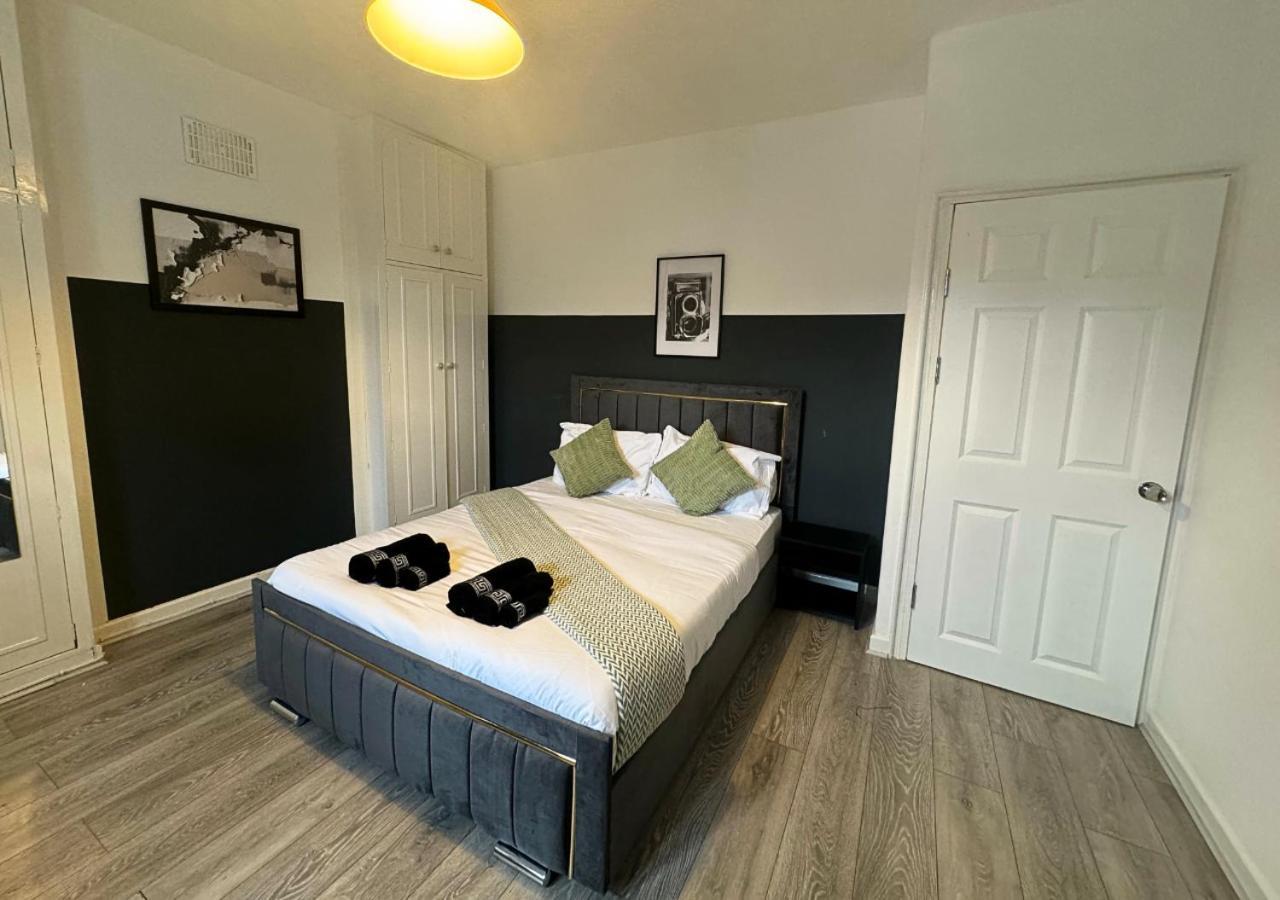 Luxe Short - Sleeps 6 - Putney - Roehampton - Free Parking Apartment